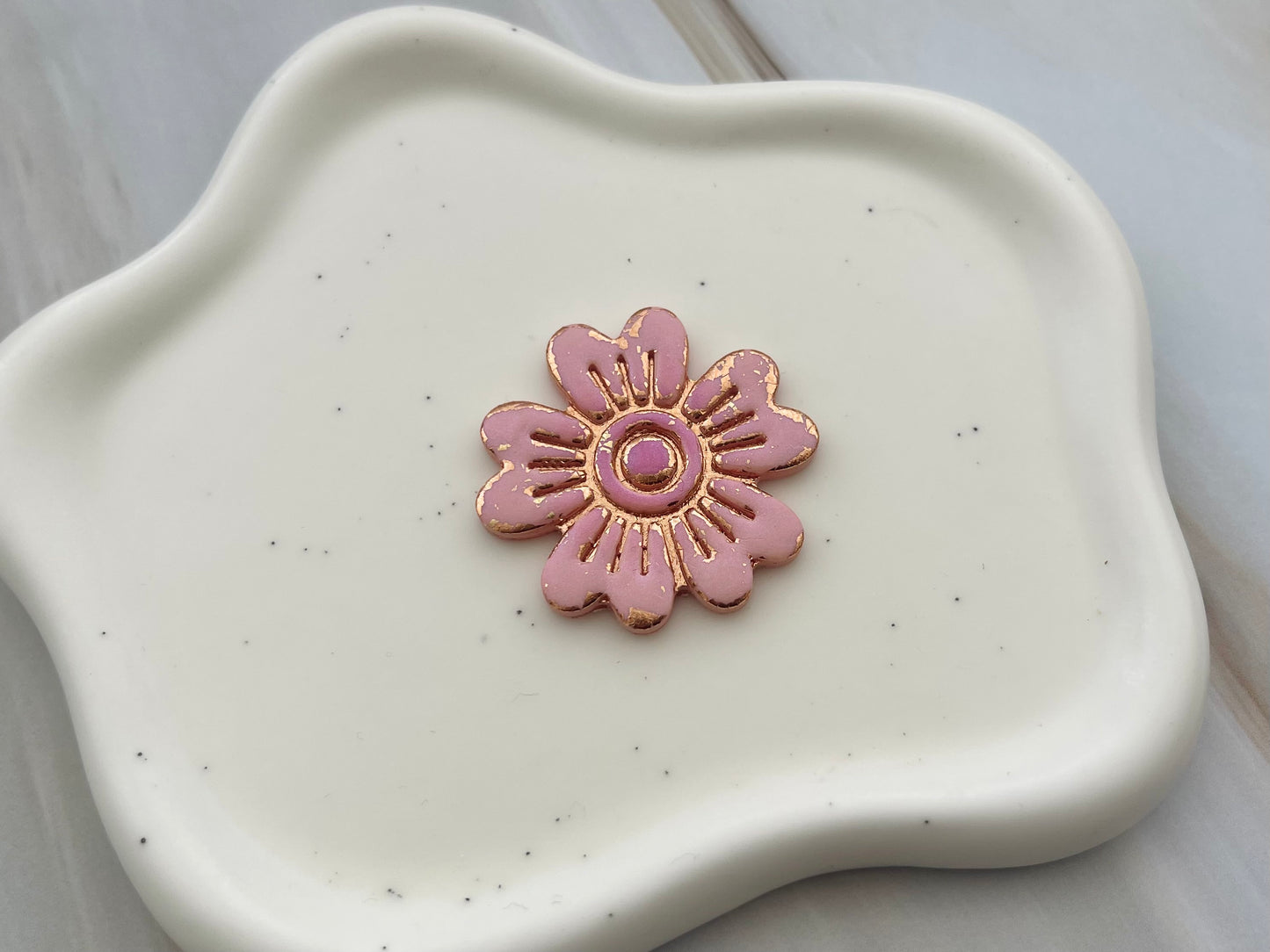 Broșă mărțișor LOVELY SPRING