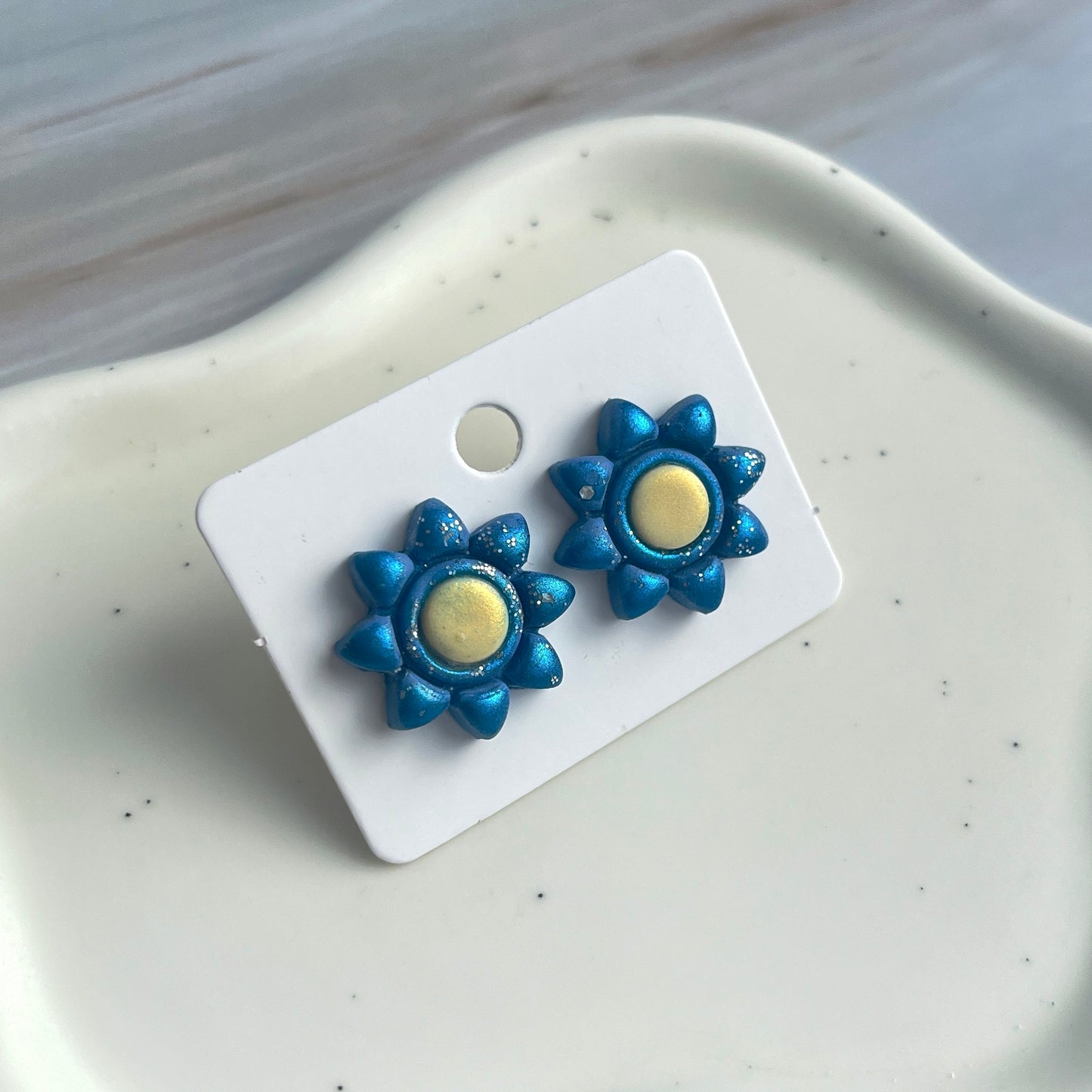 Cercei din lut polimeric