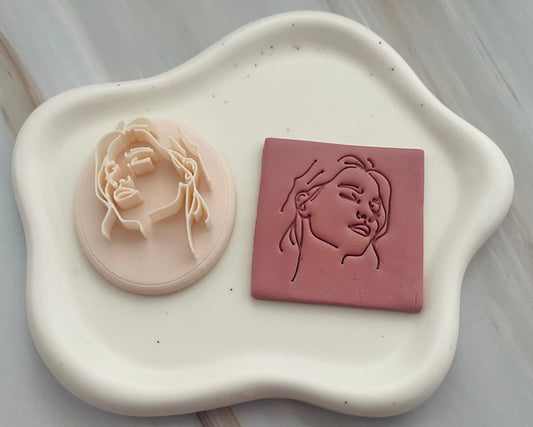 Ștampilă femeie #0152